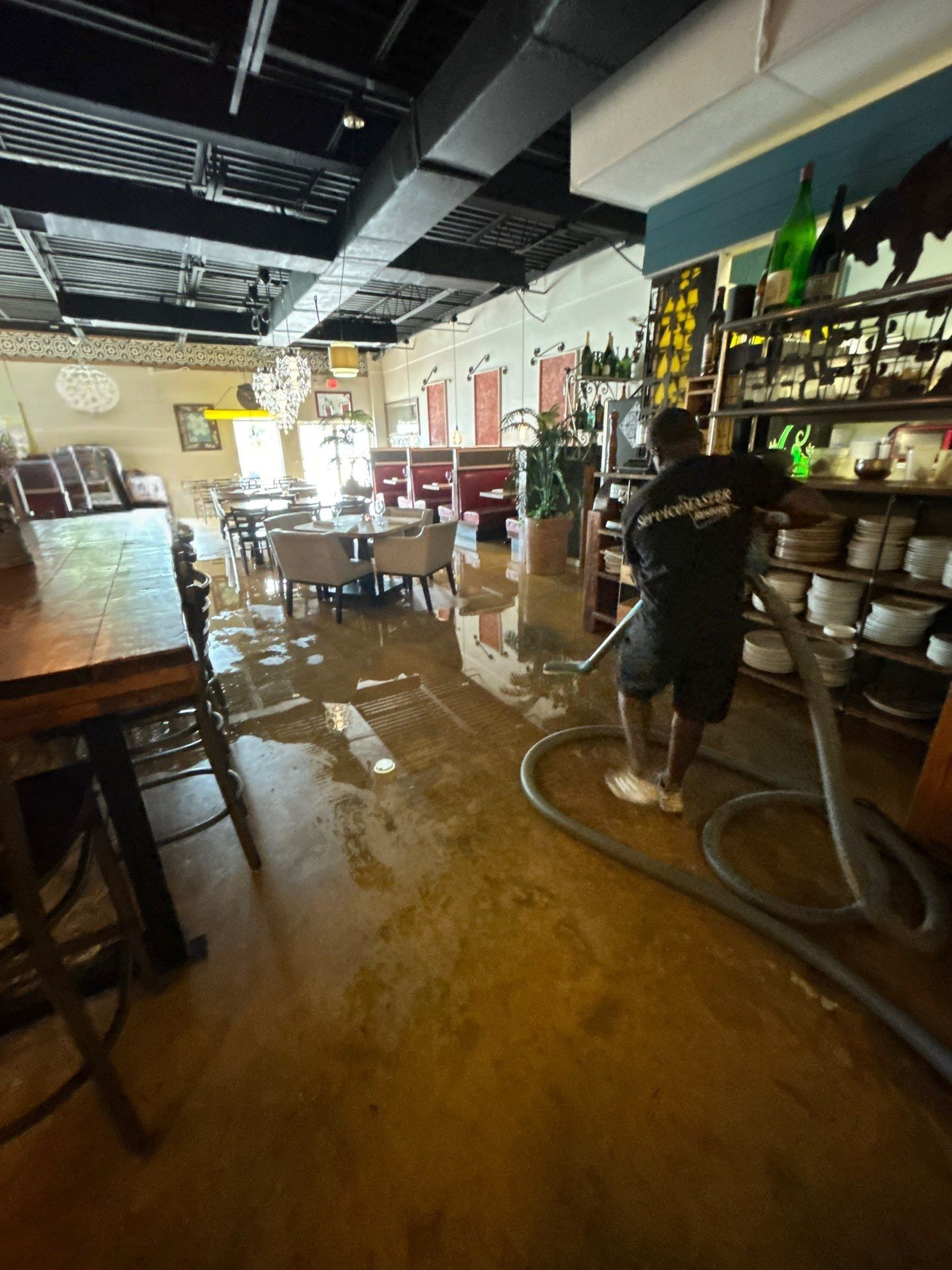 Water Extraction-Commercial-Restaurant-Restoration-Sewage Backup