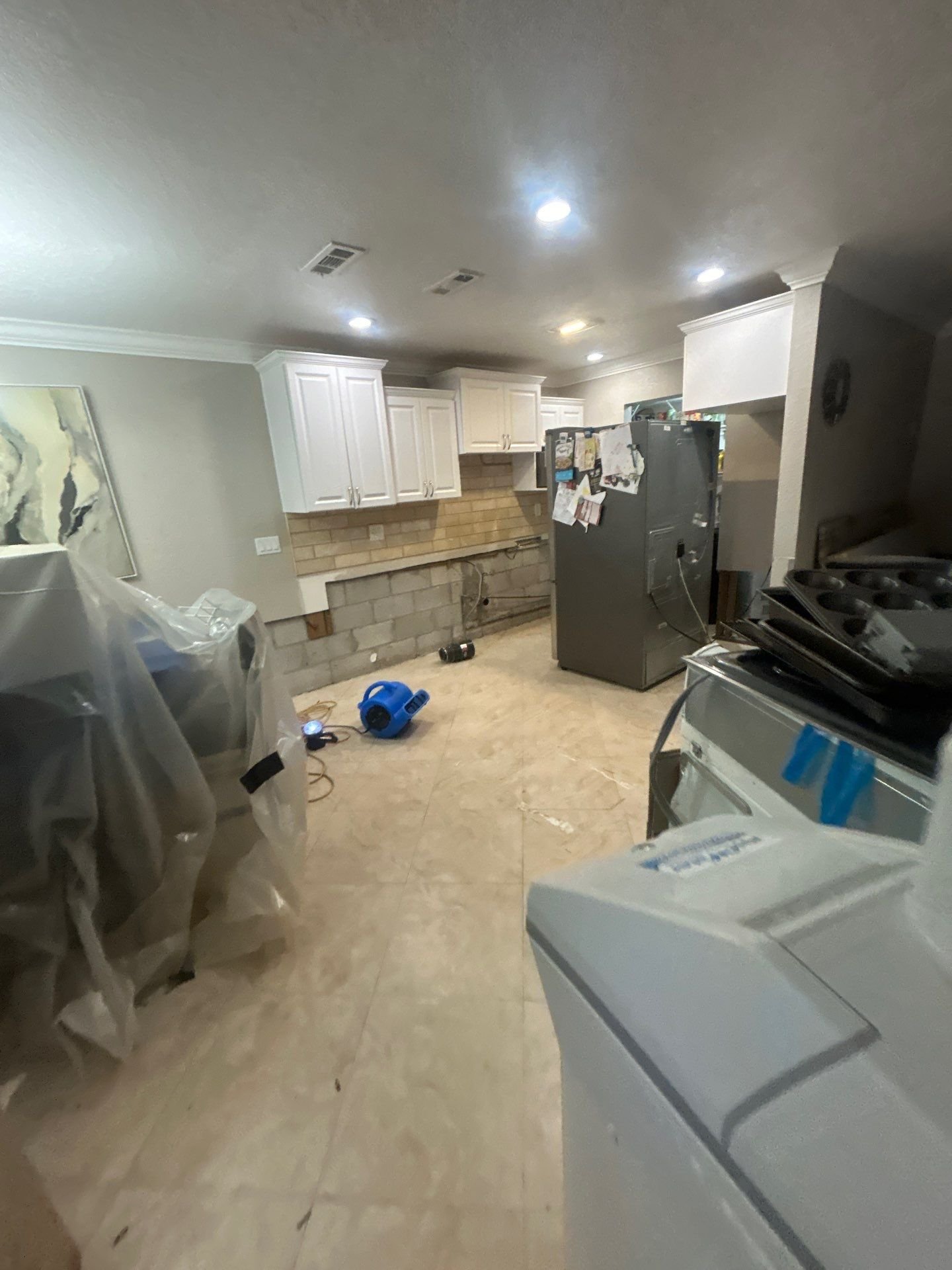 Flooding Restoration-Hurricane Restoration-Water Damage-Reconstruction-Mold Damge